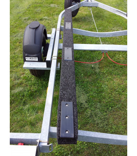 Patins glissant pour remorque